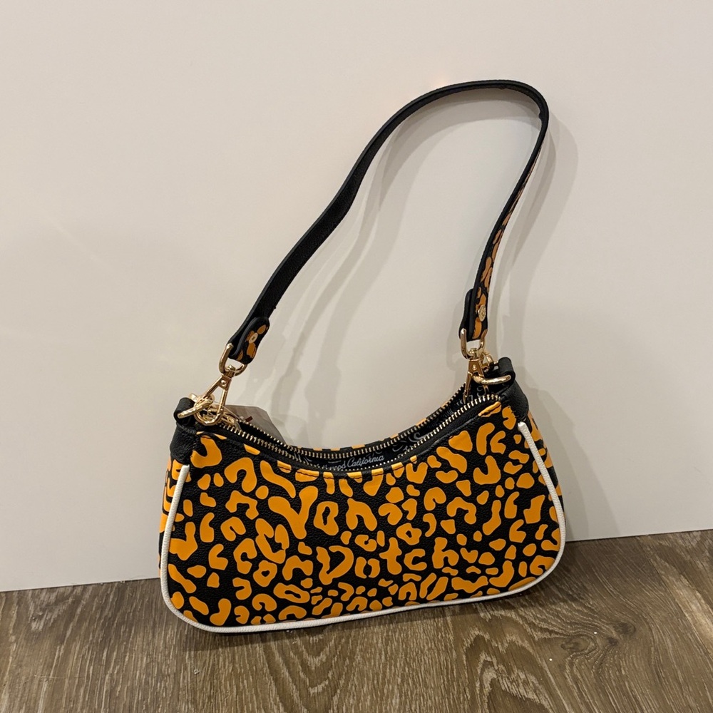 Von Dutch Black, Orange & White Leopard Shoulder Bag - Picture 3 of 5